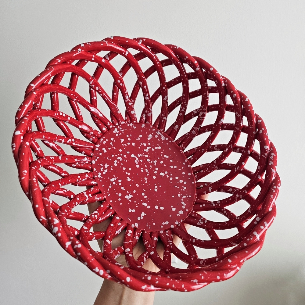 Arlington Designs Large Ceramic Red Speckled Open Weave Retro Bread Basket - 11"